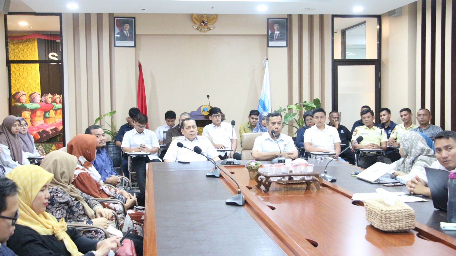 Deputi Bidang Penyelamatan, Pelestarian, dan Perlindungan Arsip ANRI Kandar dan Tim Lakukan Kunjungan Kerja ke BAST